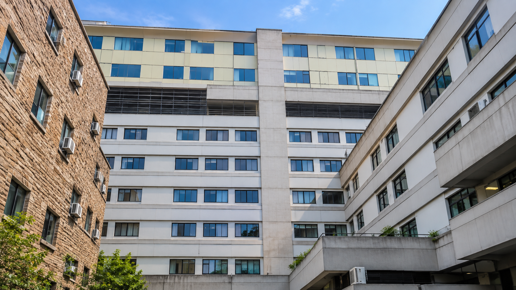Top 10 Best Places to Live in Gurgaon | Residential Areas