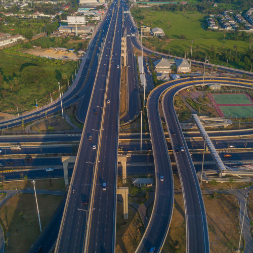 Uttar Pradesh Plans Rs 50,000 Crore Investment in Expressway Expansion