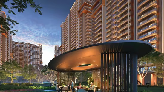 Ultra-Luxury Housing in Noida: Which Projects Make Sense for Investors?