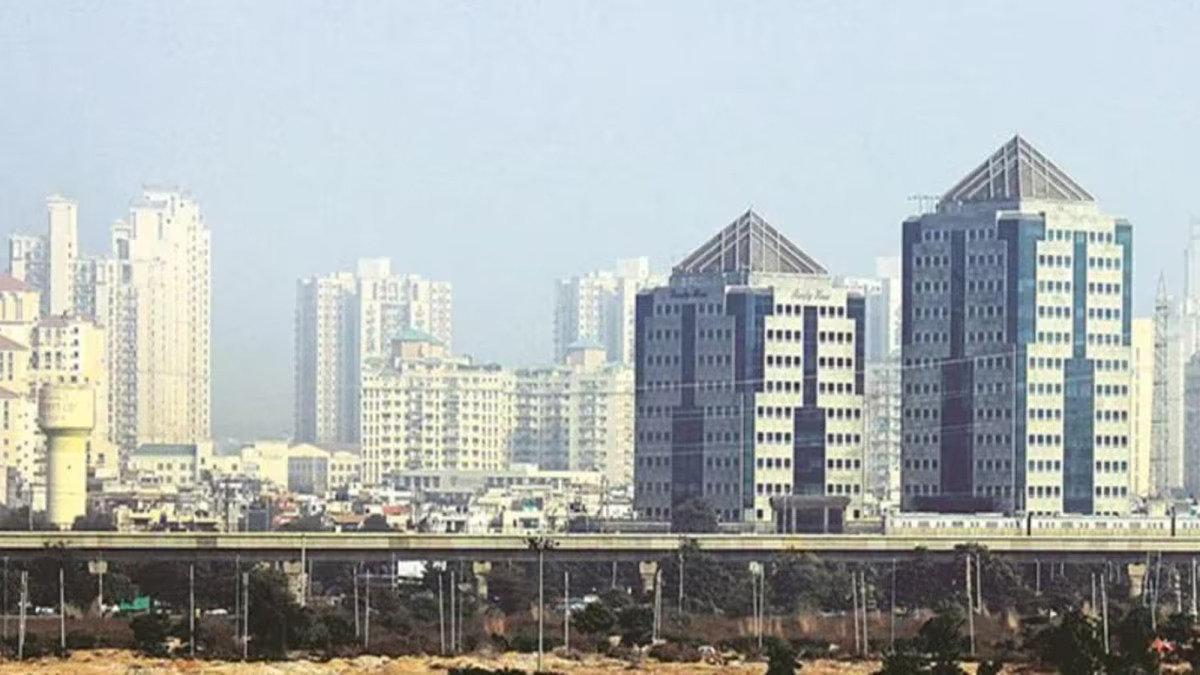 Old Gurgaon or New Gurgaon: Where Should You Buy a Property?