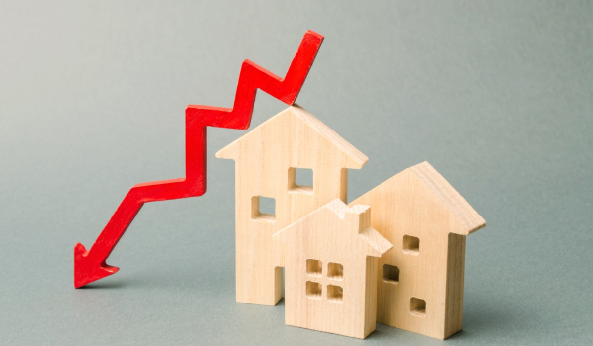 Home Sales and New Launches Decline as High Prices and Global Uncertainty Weigh on Buyers