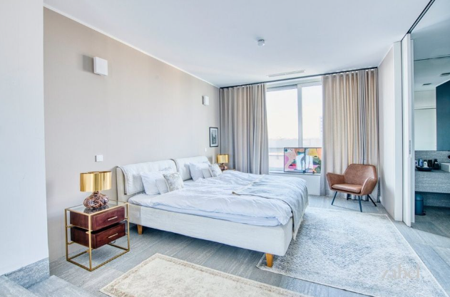 luxury penthouse in Eisenzahnstraße in Berlin — photo 2