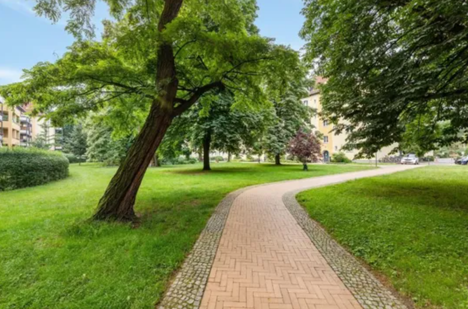 Rented condominium in sought-after Prenzlauer Berg in Berlin — photo 4
