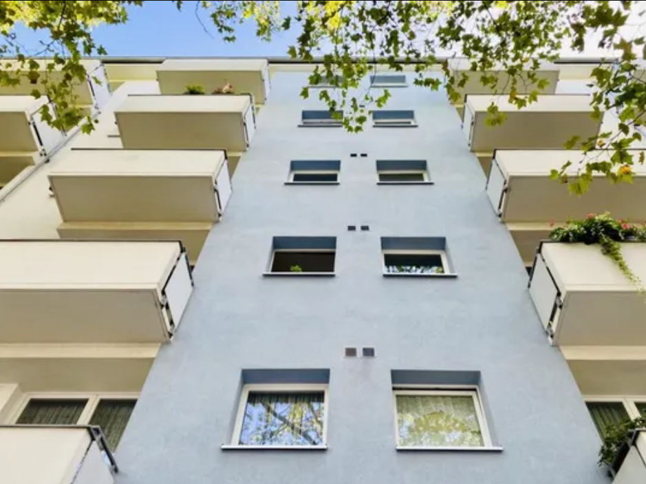 Good prospects for investors - rented condominium in Berlin-Wilmersdorf in Berlin — photo 5