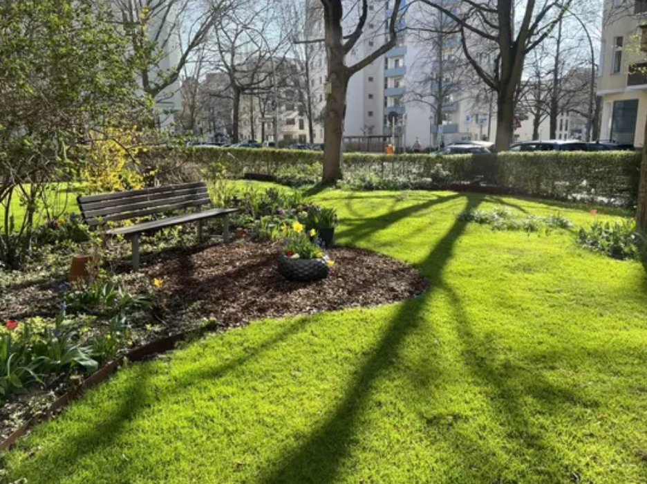 Solidly rented apartment near Prager Platz for investment in Berlin — photo 4