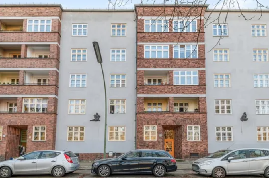 Commission-free investment: Well-designed 2-room apartment in a sought-after location in Berlin — photo 3