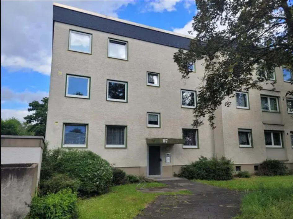 BN-Lessenich. Rented 4-room apartment with balcony and garden in Bonn — photo 3