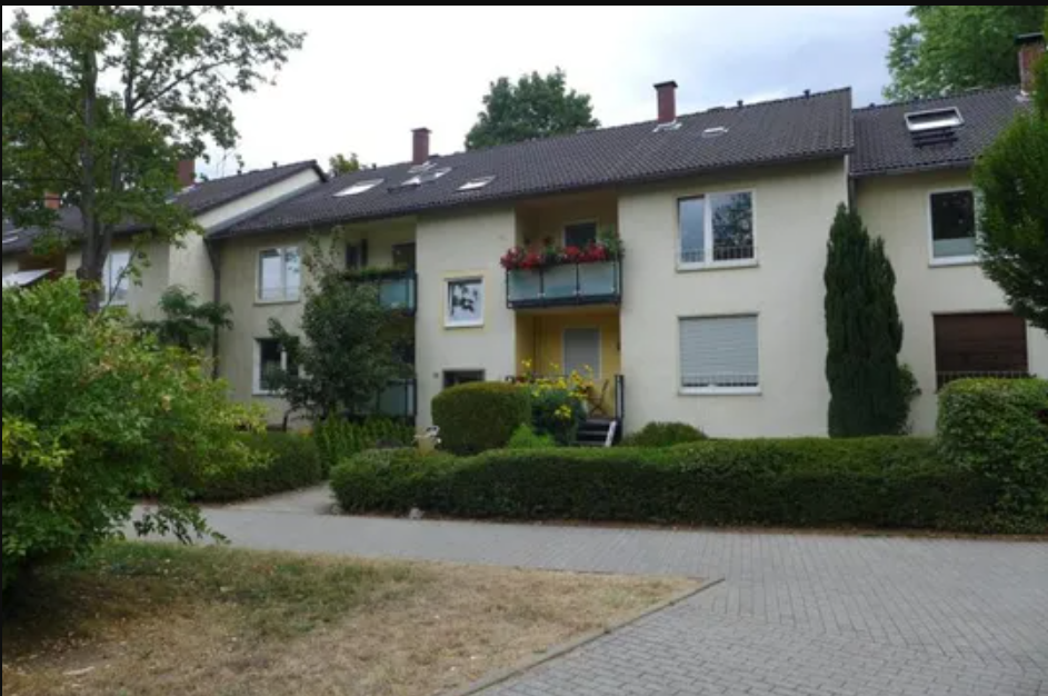BN-Friesdorf. Rented 4-room apartment with balcony - commission-free in Bonn — photo 3