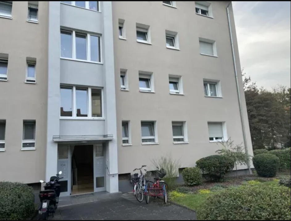 Investment in Griesheim-Schwarzerlenweg in Frankfurt am Main — photo 3