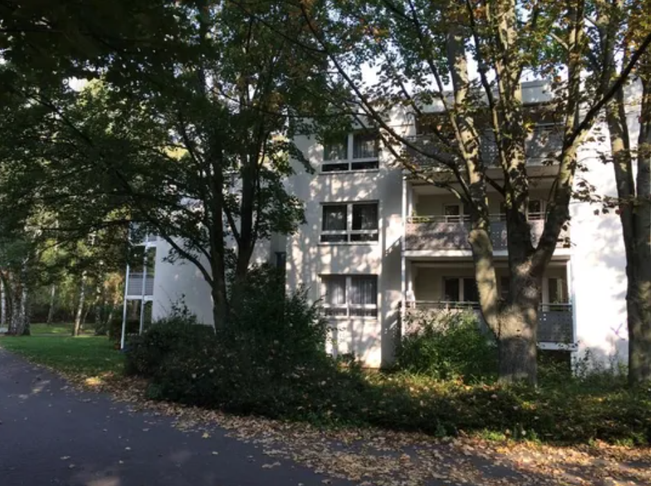 rented investment property near the Nordwestzentrum. in Frankfurt am Main — photo 3