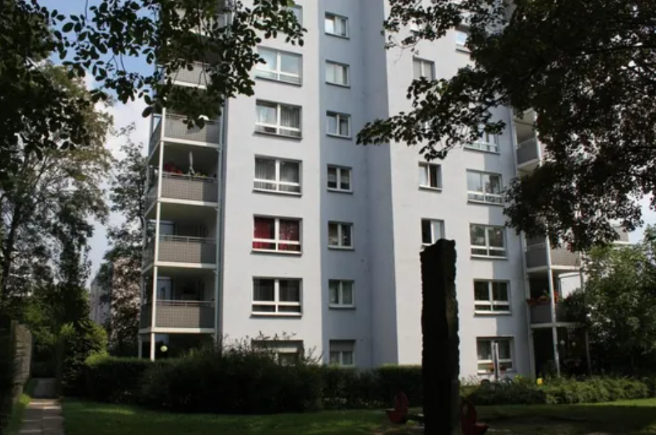 rented 3-room investment with panoramic view in Frankfurt am Main — photo 4