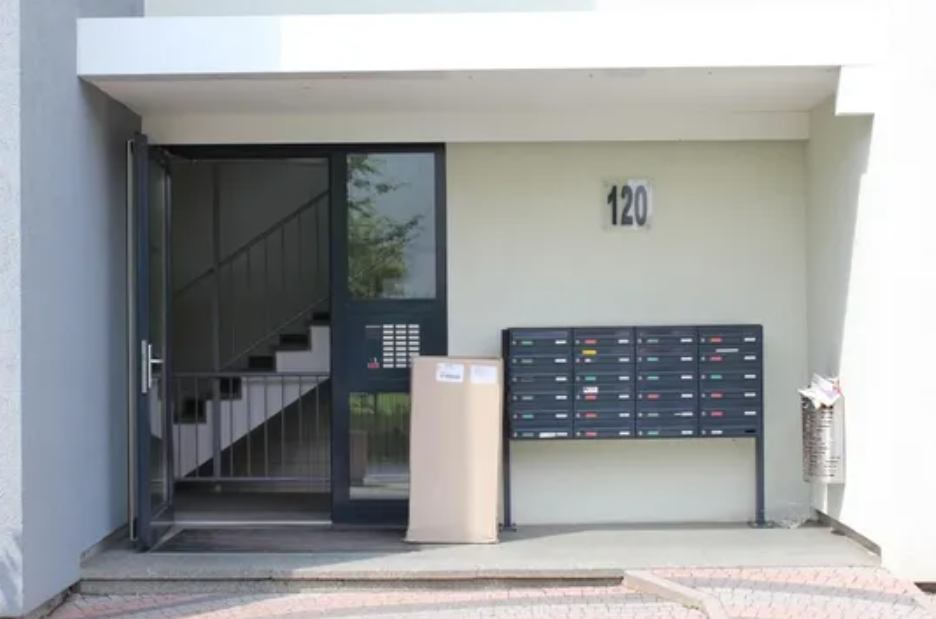 3-room investment property in Niederursel in Frankfurt am Main — photo 3