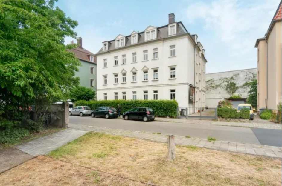 Charming apartment building in the heart of Dresden-Löbtau in Dresden — photo 2
