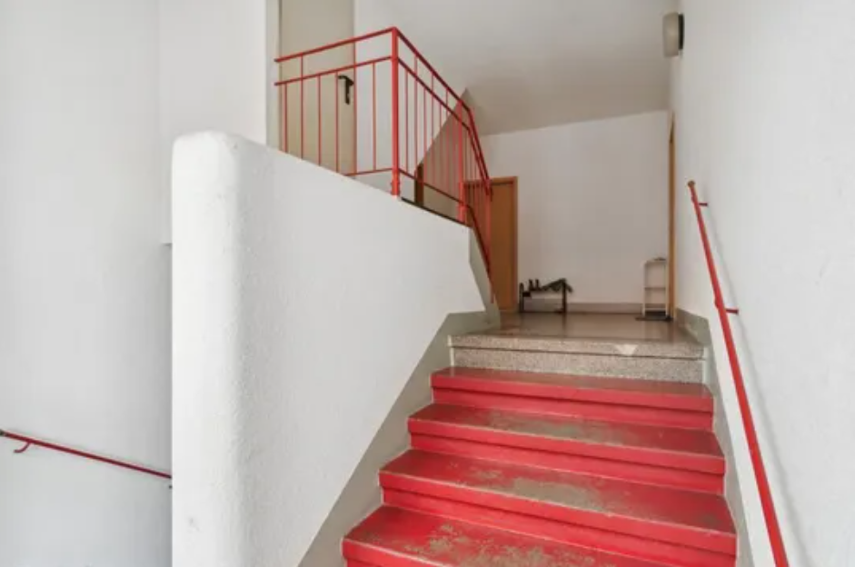Charming apartment building in the heart of Dresden-Löbtau in Dresden — photo 4