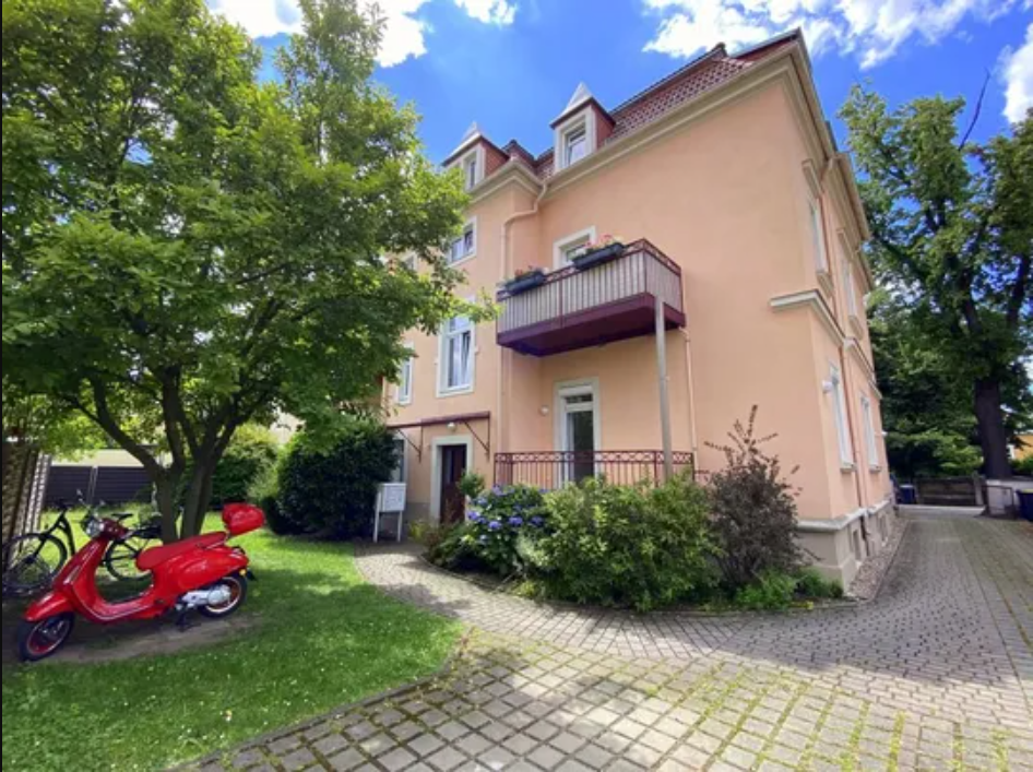 Charming vacant apartment, also for owner use, in a villa-like apartment building in Dresden in Dresden — photo 3