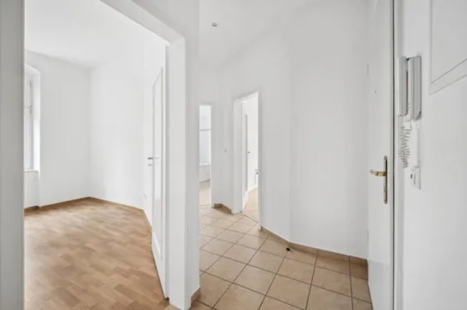 Charming vacant apartment, also for owner use, in a villa-like apartment building in Dresden in Dresden — photo 4
