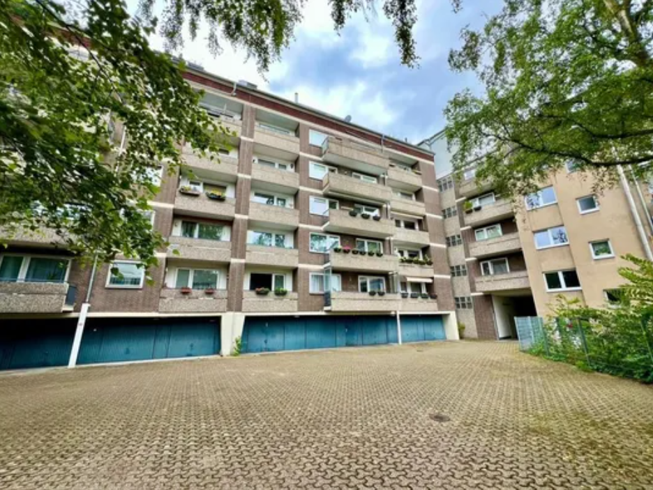 Düsseldorf Derendorf! Commission-free! Valuable investment! in Düsseldorf — photo 4