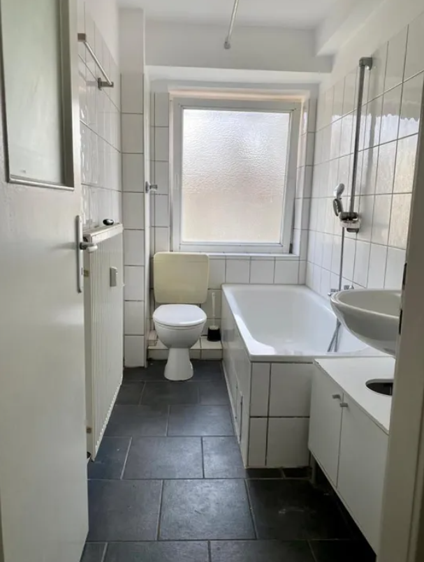 Rented apartment in a TOP LOCATION at an ATTRACTIVE PRICE! in Düsseldorf — photo 3