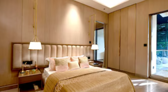 Dalcore the Falcon in Gurugram — photo 5