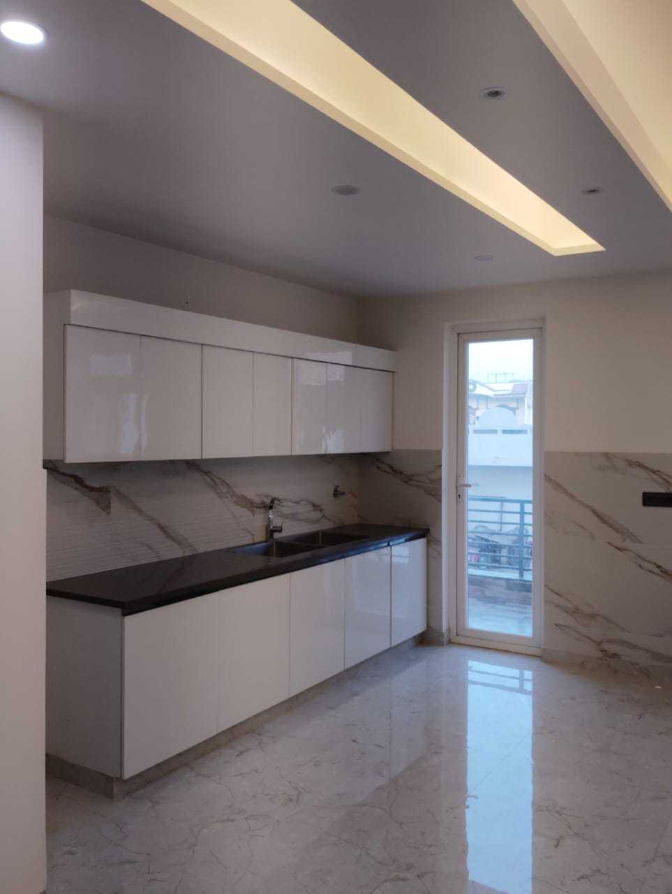 3Bhk First floor available for rent in Faridabad — photo 2