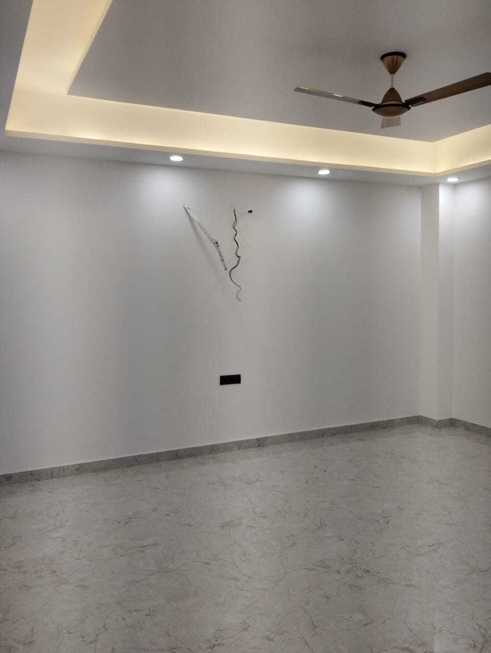 4 BHK apartment available sector 15 in Faridabad — photo 4