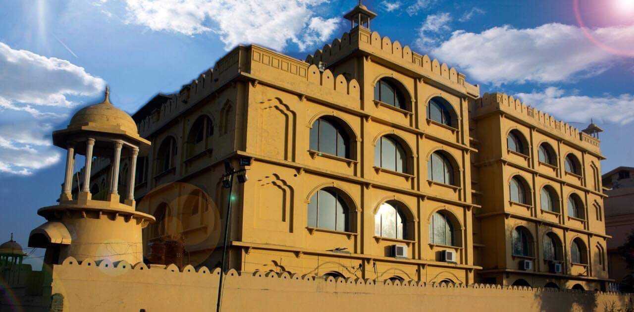 Rayal Hotel 45 room in Faridabad — photo 2