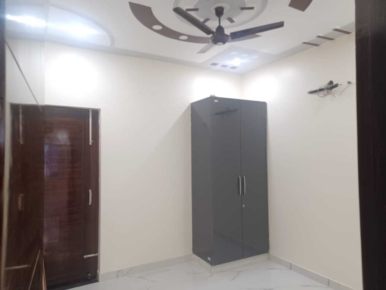 builder floor in Faridabad — photo 4