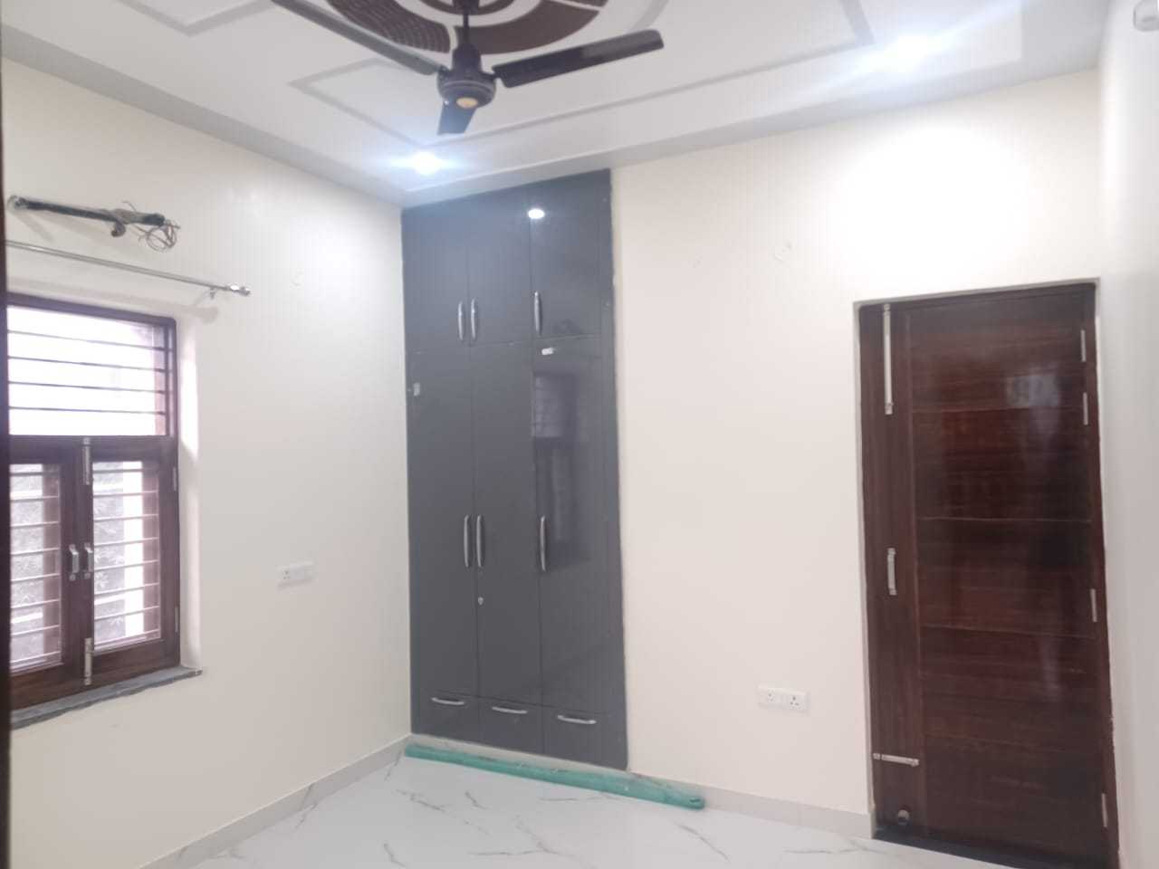 builder floor in Faridabad — photo 5