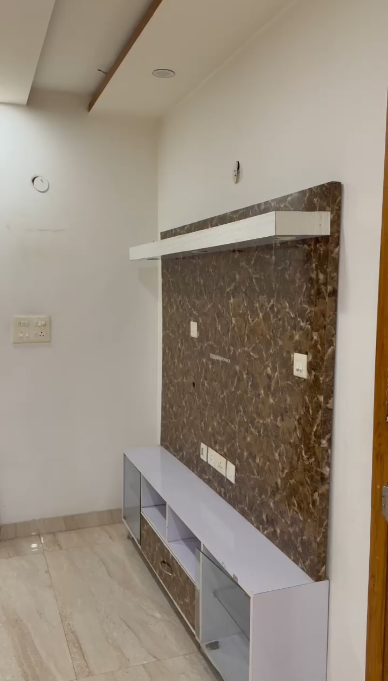 3BHK East-Facing Apartment in Sector 85, C Block, Faridabad – Priced at ₹1.45 Cr in Faridabad — photo 3