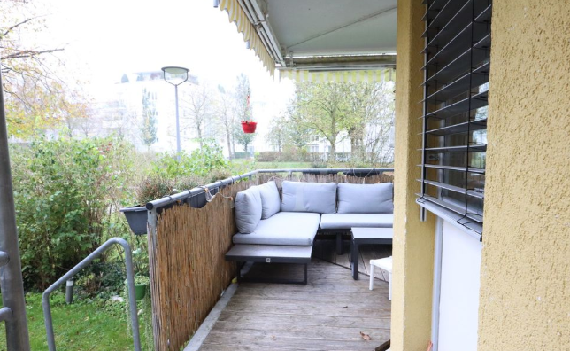 Munich: Spacious Garden Apartment in Obersendling in München — photo 4