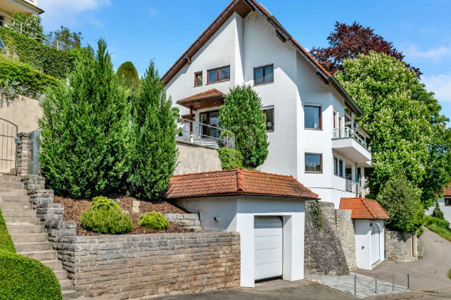 Elegant Hillside house in Künzelsau in Künzelsau — photo 2
