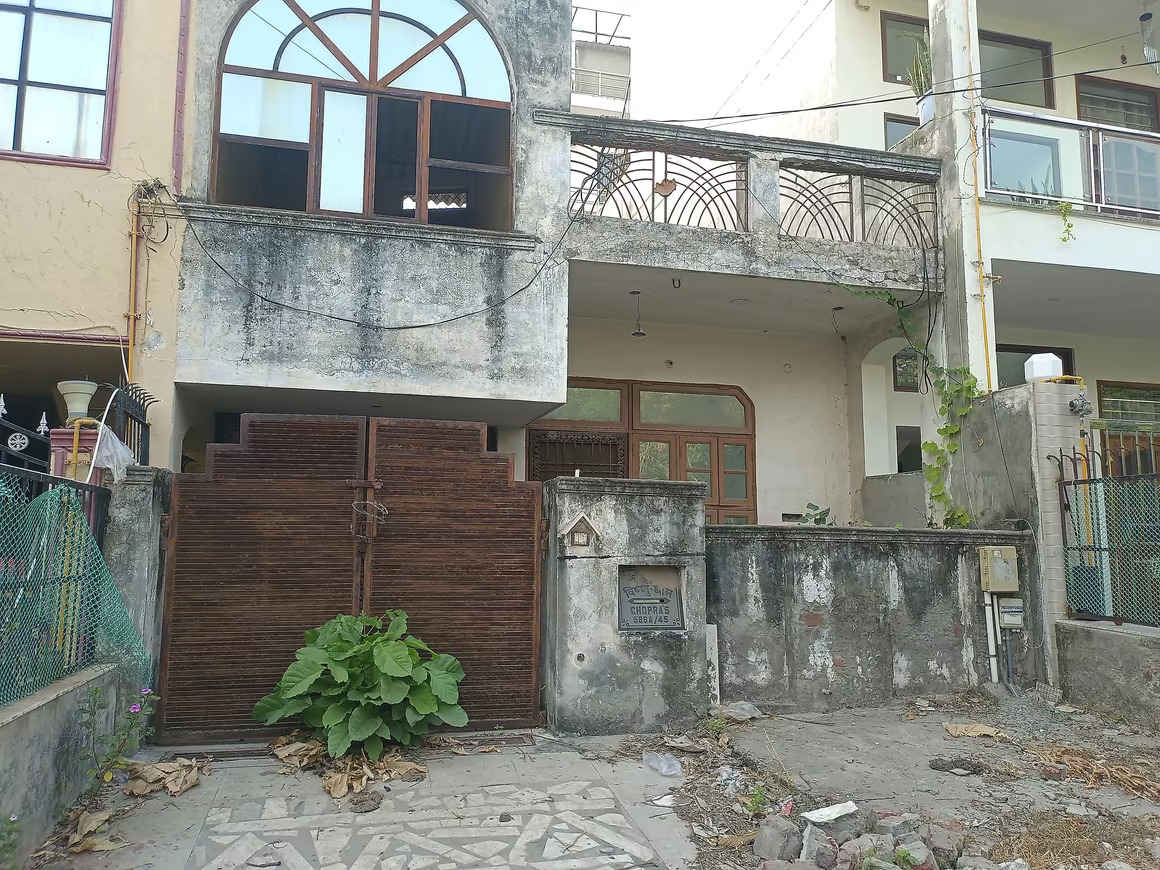 House number 710 250 Sq. Yd. Independent House for Sale in Sector 45, Faridabad – ₹3 Cr in Faridabad