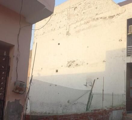 200 sqyrds house in Faridabad
