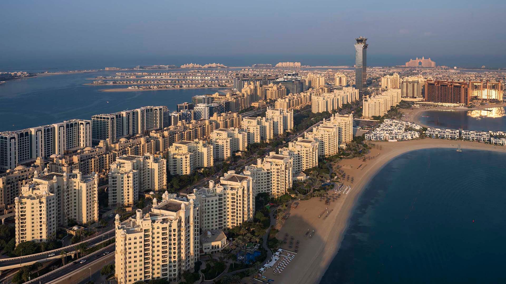 Shoreline Apartments in Dubai
