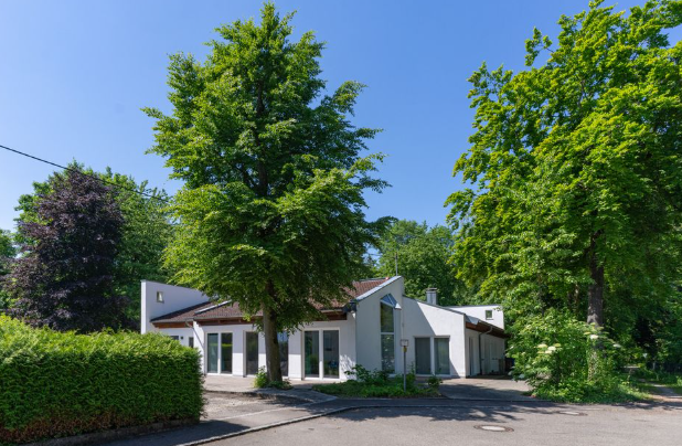 Secluded Designer Villa at the Edge of the Forest in Asbach-Bäumenheim