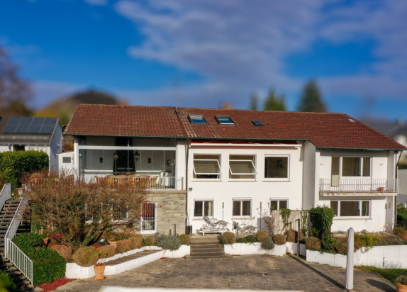luxury House in Eningen unter Achalm in Eningen