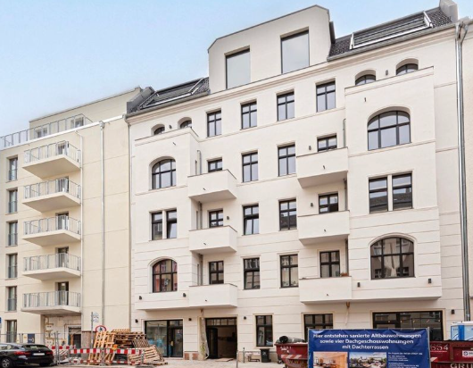 Luxury Apartment in Modersohnstraße in Berlin
