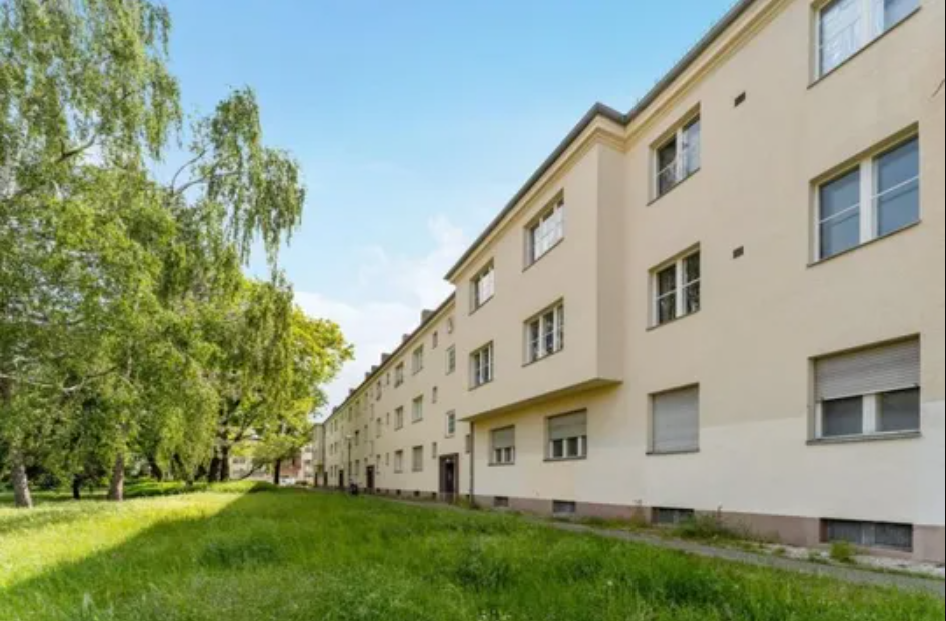 Security for your money - Invest in tangible assets in Berlin