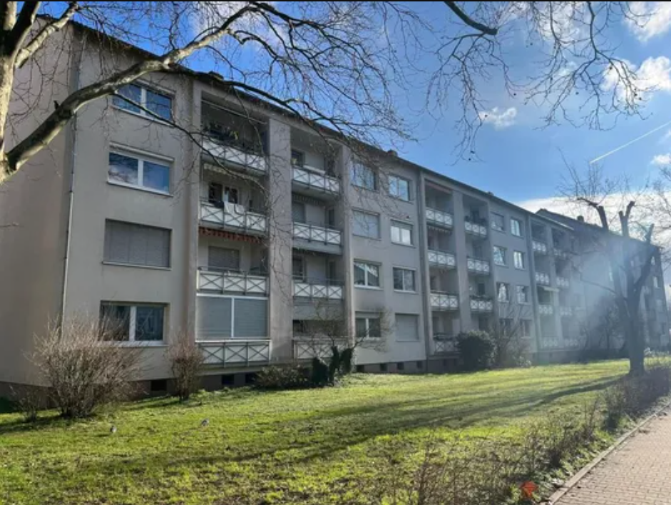 Investment! Rented 3-room apartment in Frankfurt-Niederrad in Frankfurt am Main