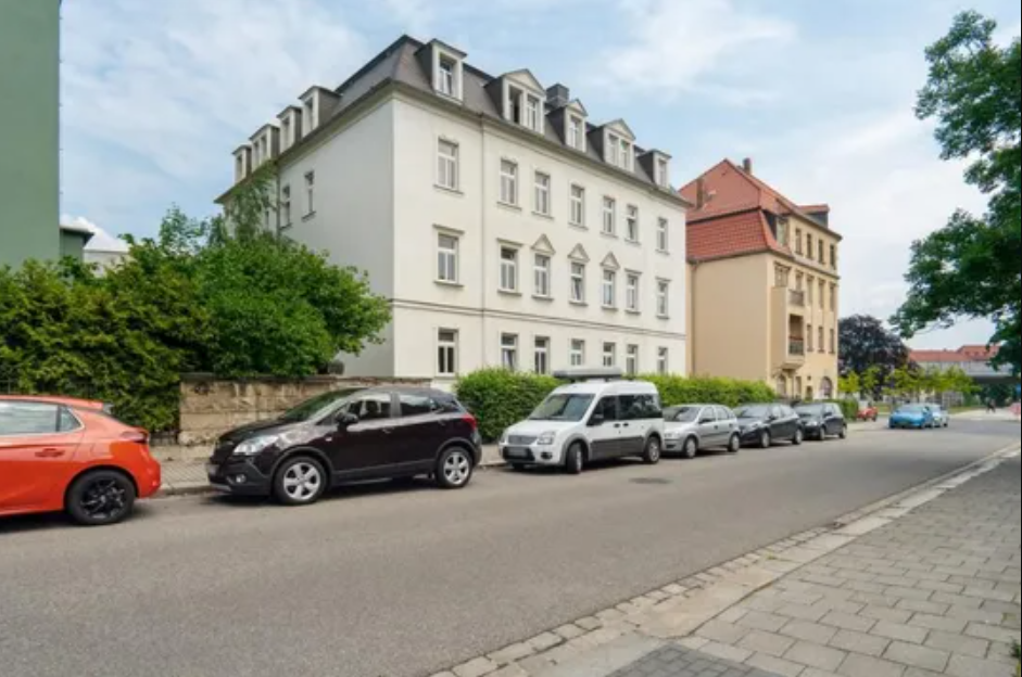 Charming apartment building in the heart of Dresden-Löbtau in Dresden